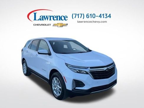 Certified 2024 Chevrolet Equinox LT w/ LPO, Floor Liner Package AWD/4WD image 1