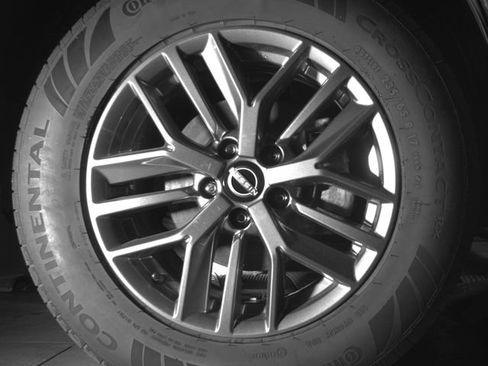 Used 2022 Nissan Rogue S AWD/4WD image 11
