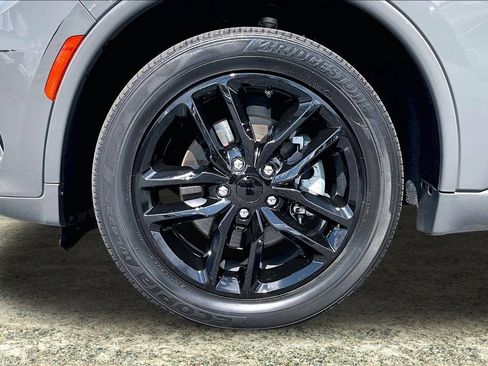 Used 2024 Dodge Durango GT AWD/4WD image 35