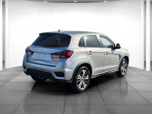 Used 2025 Mitsubishi Outlander Sport AWD image 7