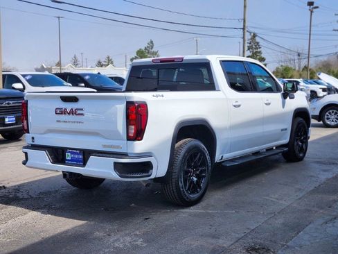 Used 2025 GMC Sierra 1500 Elevation w/ Elevation Premium Package AWD/4WD image 5