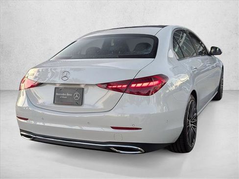 Used 2025 Mercedes-Benz C 300 Sedan image 5