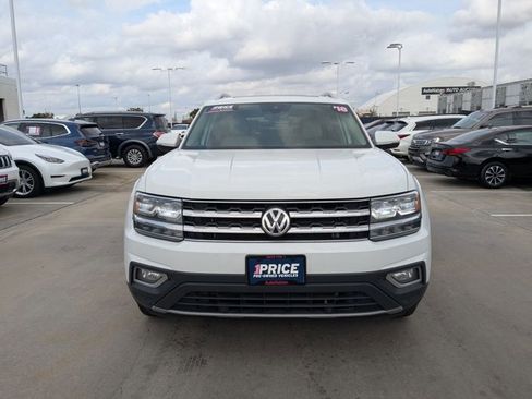 Used 2018 Volkswagen Atlas SEL image 2