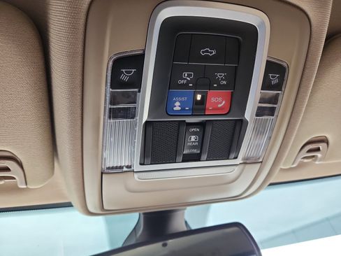 Used 2022 RAM 3500 Limited image 14