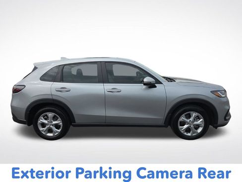 Used 2025 Honda HR-V LX image 2