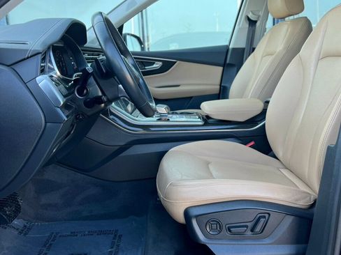 Used 2023 Audi Q7 2.0T Premium Plus w/ Premium Plus Package AWD/4WD image 14