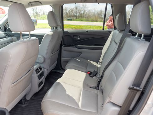 Used 2019 Honda Pilot EX-L image 16