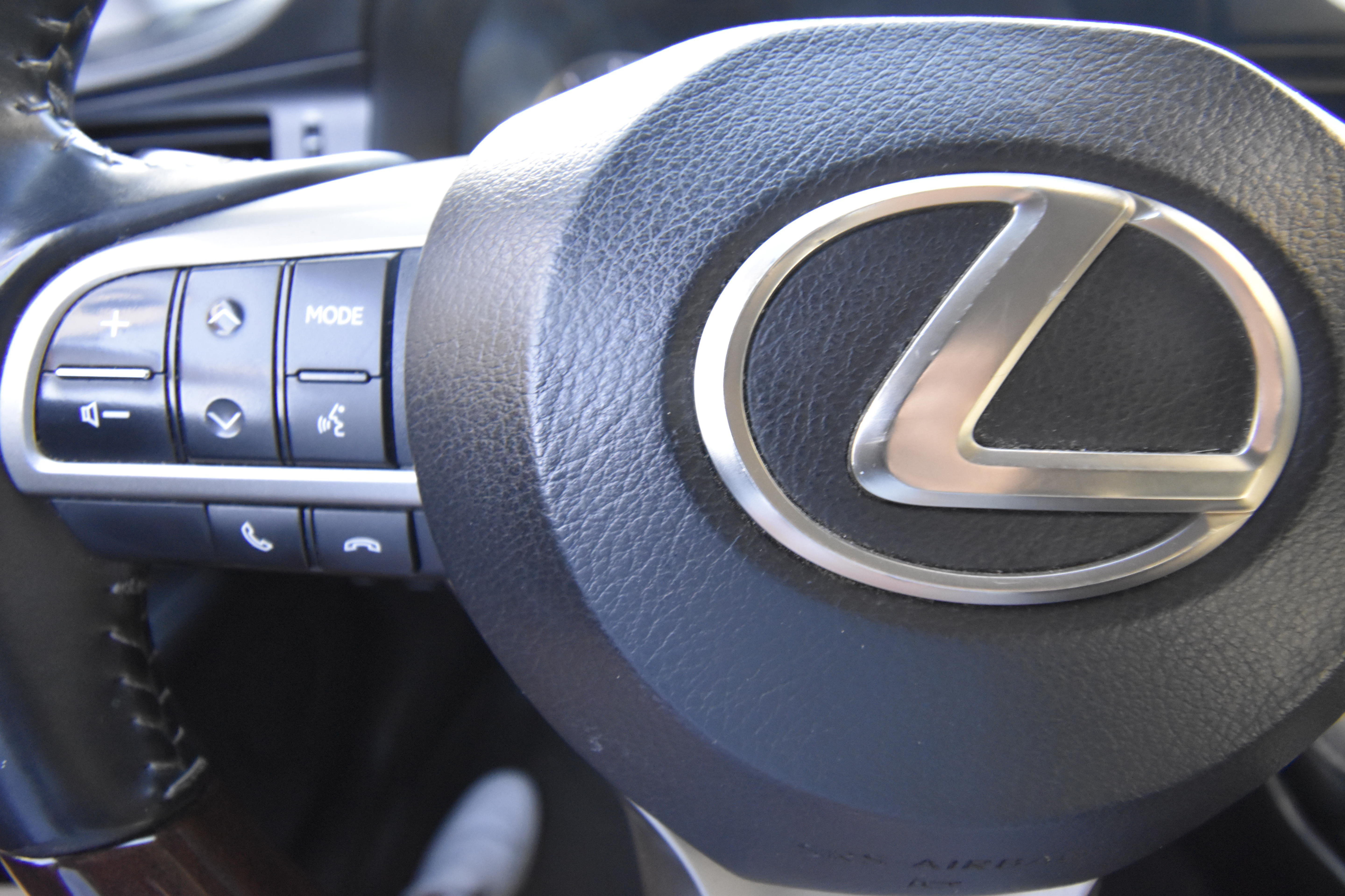Used 2018 Lexus ES 350 w/ Navigation System Package FWD image 14