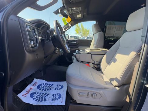 Used 2020 GMC Sierra 1500 Elevation w/ Elevation Value Package image 11