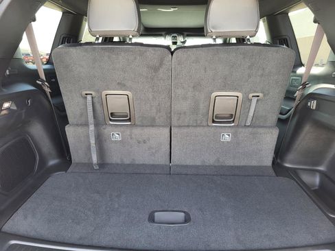 New 2025 Jeep Grand Cherokee L Limited w/ Black Appearance Package image 12