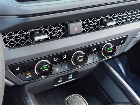 Used 2025 Honda Accord SE image 32