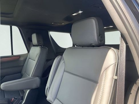 New 2026 GMC Yukon Denali w/ Sun & Power Step Package AWD/4WD image 19