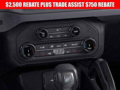 New 2025 Ford Bronco Big Bend w/ Black Diamond Package image 16