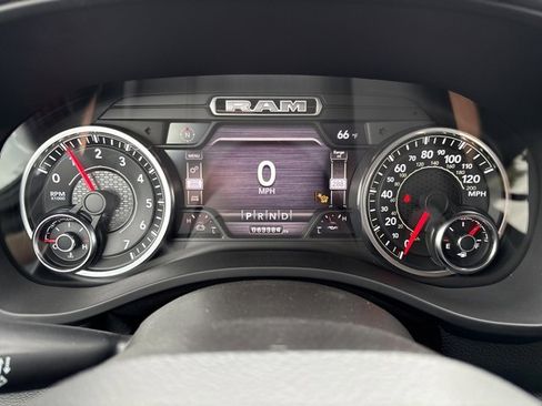 Used 2021 RAM 1500 Laramie image 19