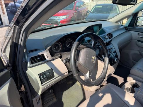 Used 2012 Honda Odyssey EX-L image 12