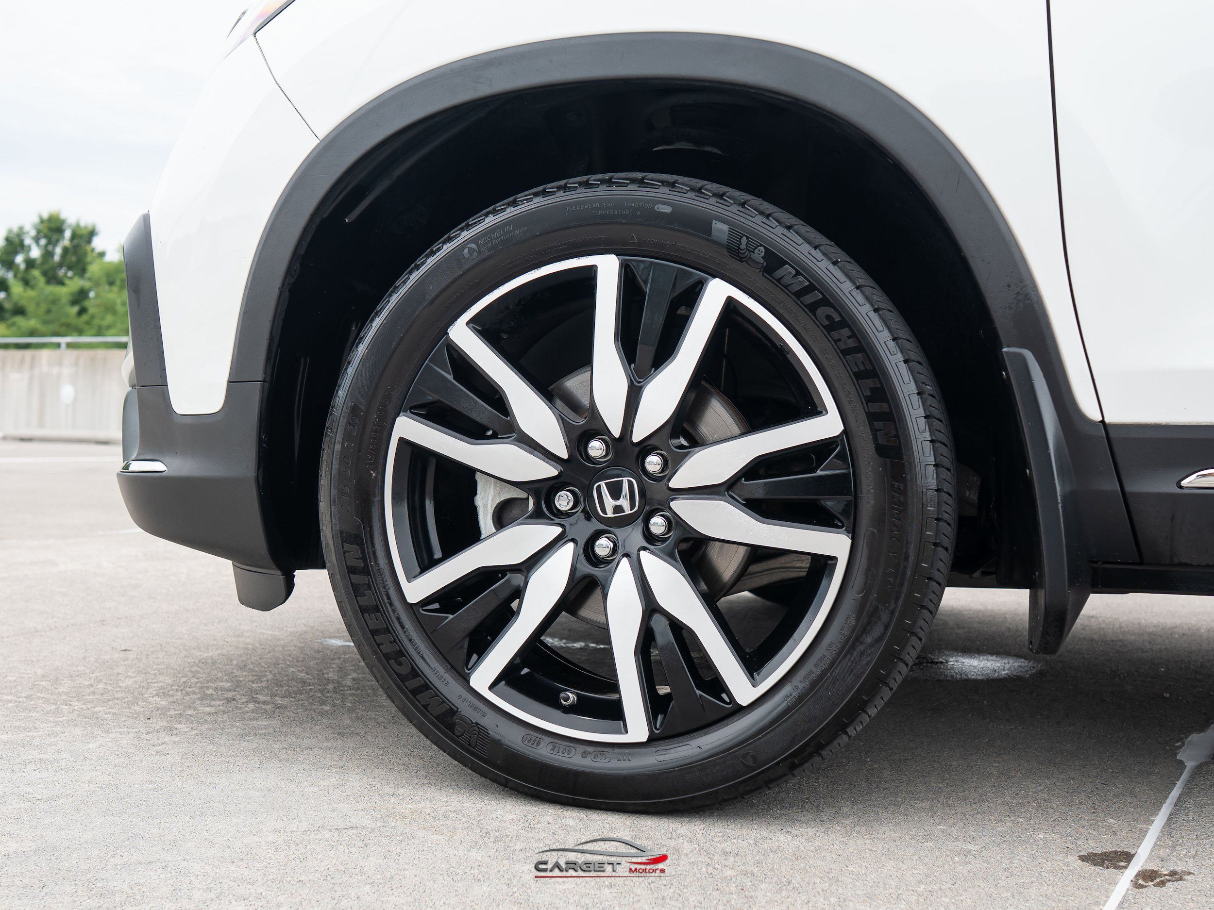 Used 2022 Honda Pilot Touring image 10