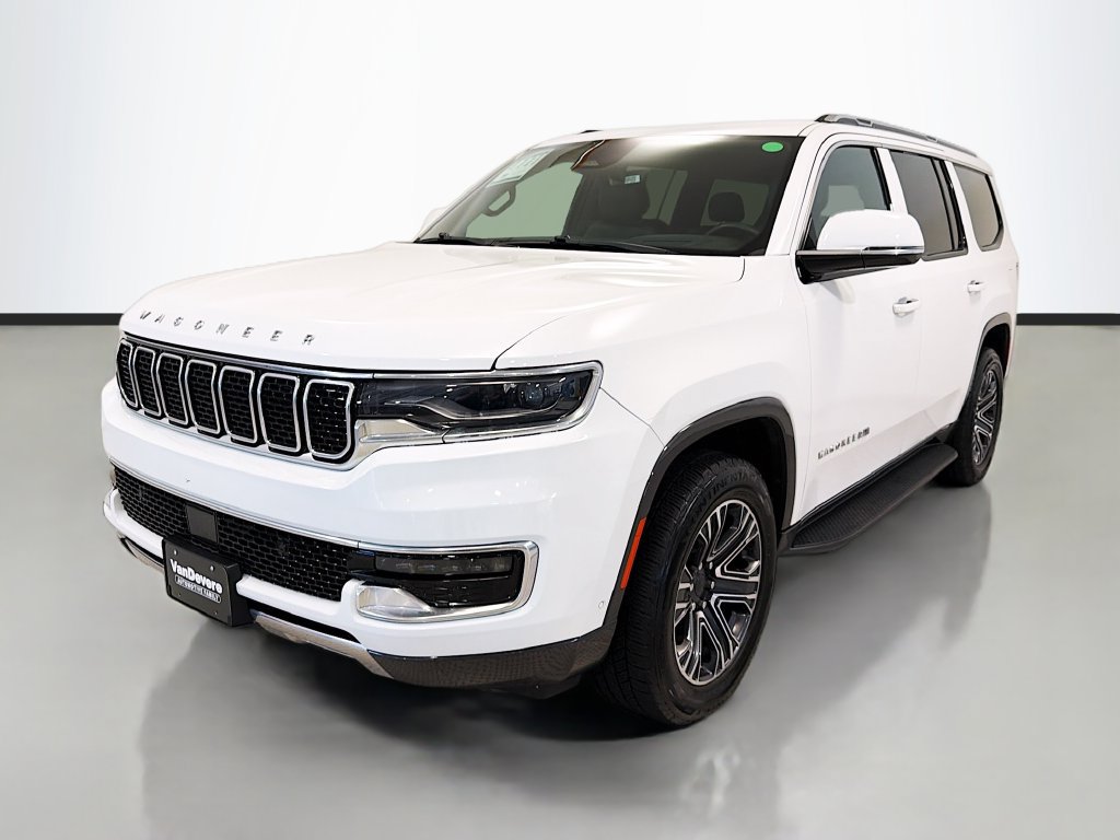 Used 2022 Jeep Wagoneer Series III AWD/4WD image 5
