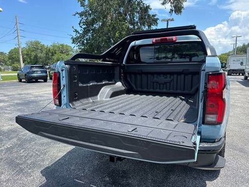 New 2025 Chevrolet Colorado Z71 w/ Midnight Edition image 11