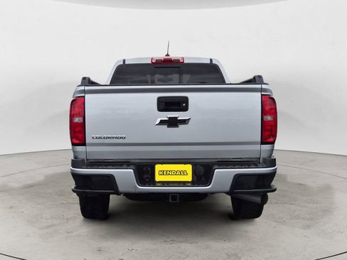 Used 2018 Chevrolet Colorado Z71 AWD/4WD image 4