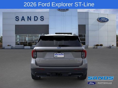 New 2026 Ford Explorer ST-Line w/ ST-Line Street Pack AWD/4WD image 5