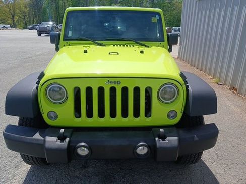 Used 2017 Jeep Wrangler Unlimited Sport w/ Quick Order Package 24S AWD/4WD image 9