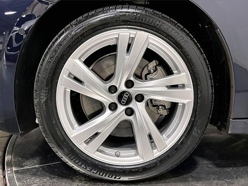 Used 2025 Audi A5 2.0T Premium w/ Convenience Package image 8