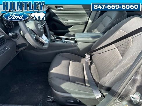 Used 2024 Nissan Altima 2.5 SV AWD/4WD image 15