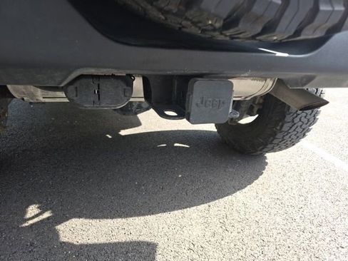 Used 2019 Jeep Wrangler Unlimited Sport S AWD/4WD image 12