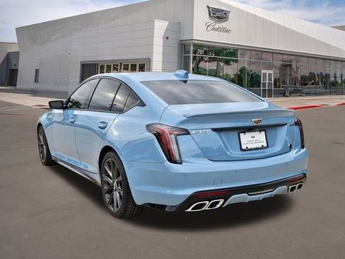 New 2026 Cadillac CT5 V image 4