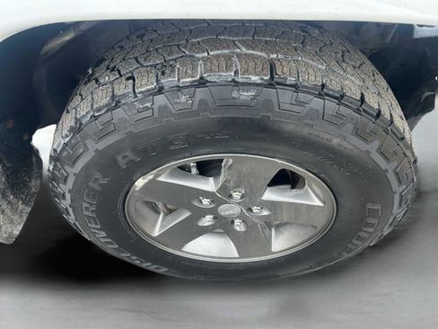 Used 2015 Jeep Wrangler Unlimited Sport image 23