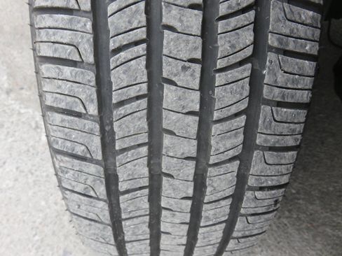 Used 2015 Volkswagen Golf S image 32