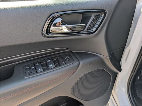 Used 2024 Dodge Durango GT AWD/4WD image 23
