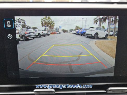 Used 2025 Hyundai Kona SEL image 16