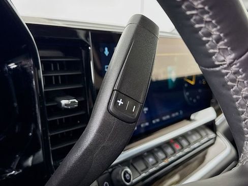 Used 2025 Chevrolet Silverado 1500 LT image 18