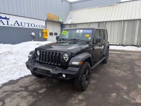 Used 2022 Jeep Wrangler Unlimited Sport image 2