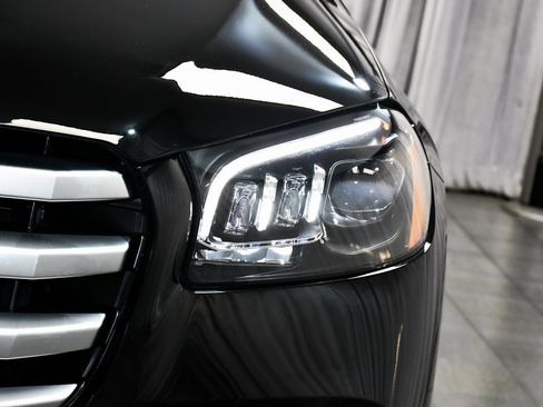 Used 2025 Mercedes-Benz GLS 450 GLS 450 image 91