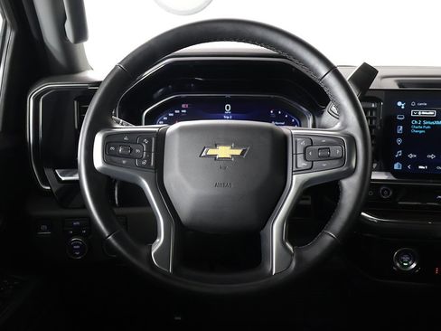 Used 2024 Chevrolet Silverado 1500 LT image 33