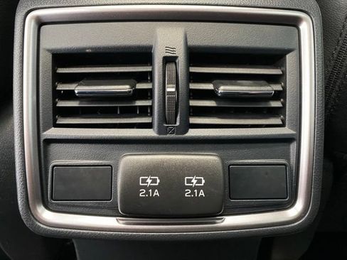 Used 2020 Subaru Forester Limited AWD/4WD image 13