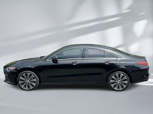 Certified 2023 Mercedes-Benz CLA 250 4MATIC image 2