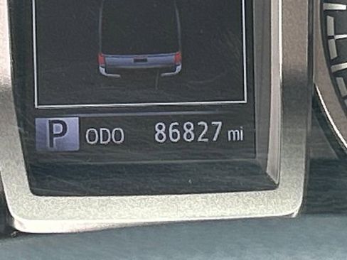 Used 2018 Toyota Tacoma SR5 image 16