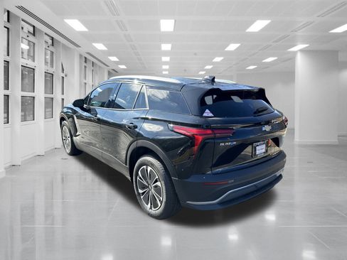 New 2026 Chevrolet Blazer EV LT image 7