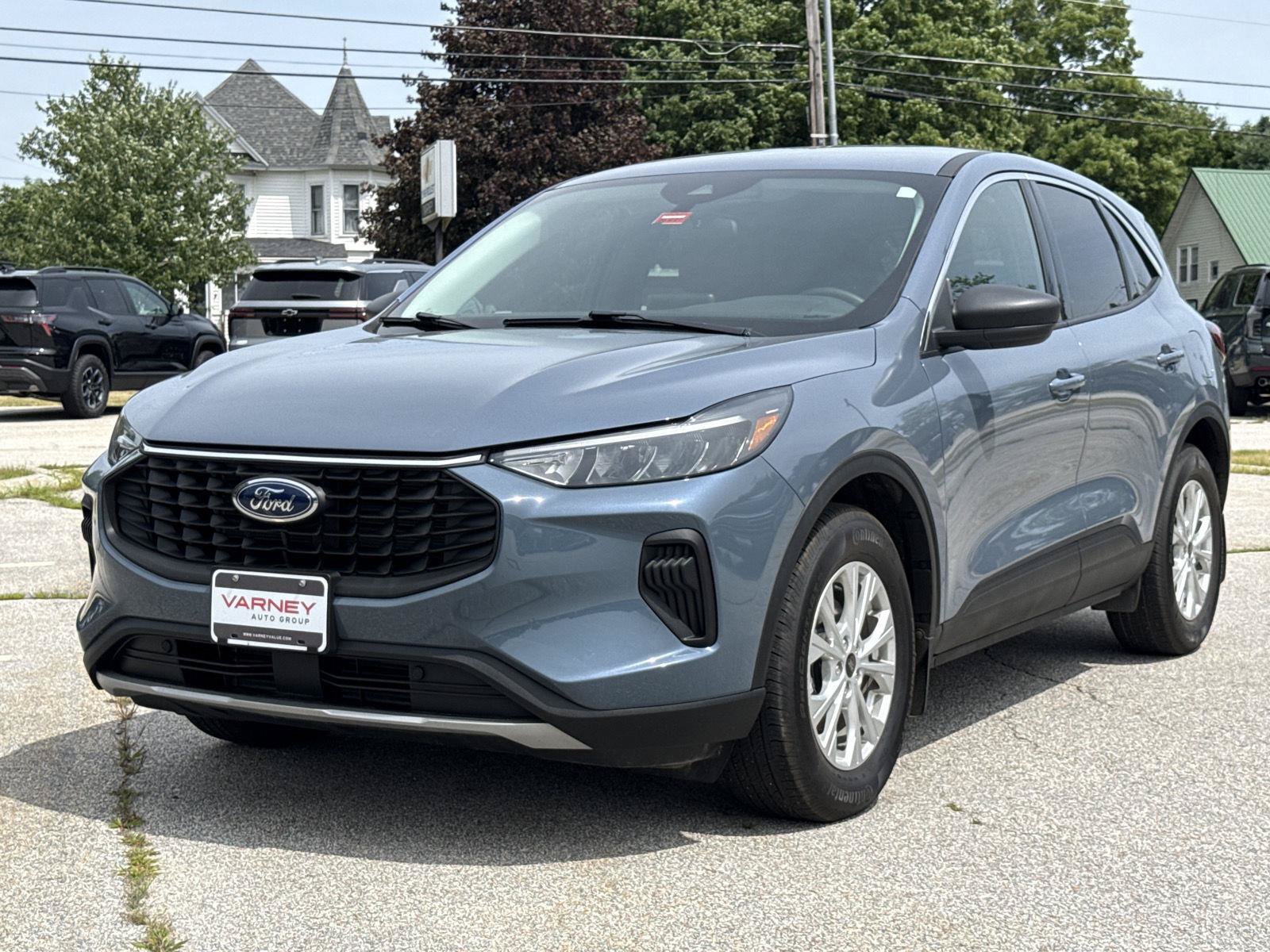 Used 2023 Ford Escape Active AWD/4WD image 1