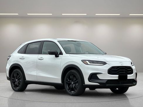 New 2027 Honda HR-V Sport image 7