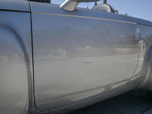 Used 2005 Chevrolet SSR image 68