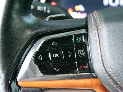 Used 2021 Jeep Grand Cherokee L Summit AWD/4WD image 15