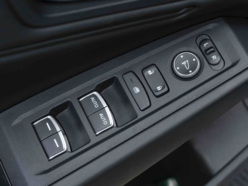 Used 2024 Honda Accord EX-L image 37