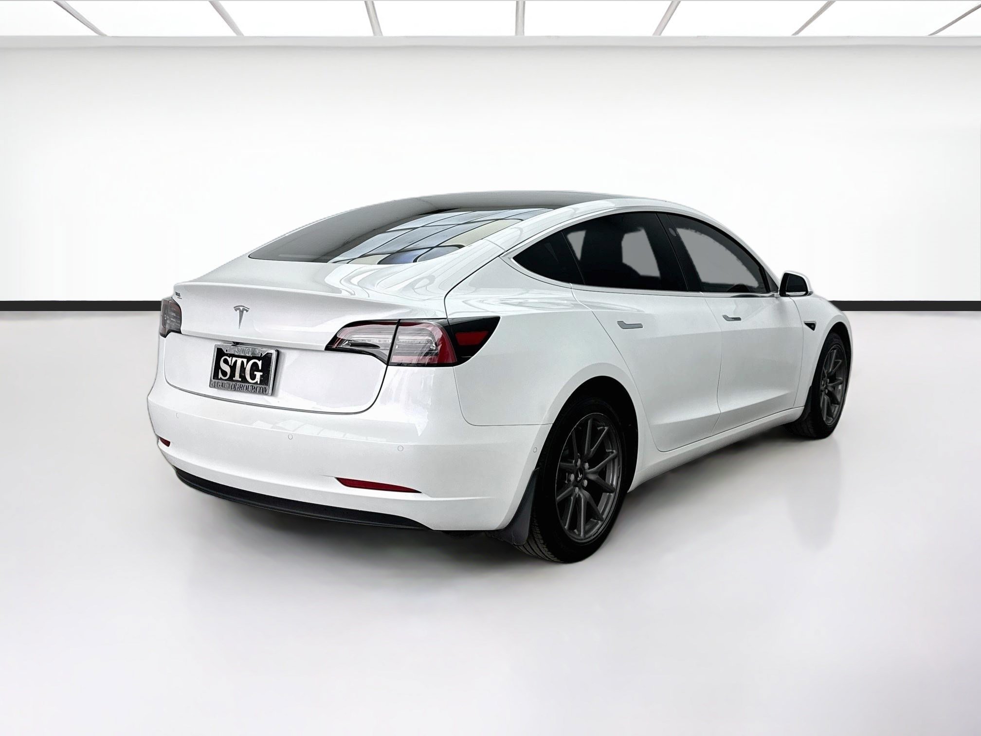 Used 2020 Tesla Model 3 RWD image 4