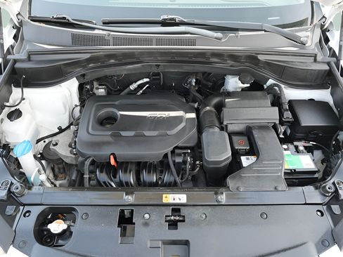 Used 2018 Hyundai Santa Fe Sport AWD/4WD image 21