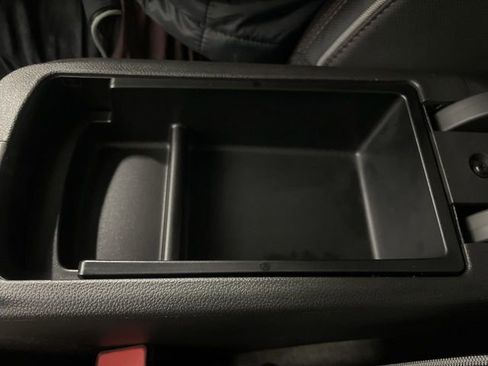 Used 2022 Chevrolet TrailBlazer RS w/ Technology Package image 21