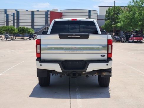 Used 2021 Ford F350 Platinum w/ FX4 Off-Road Package AWD/4WD image 7